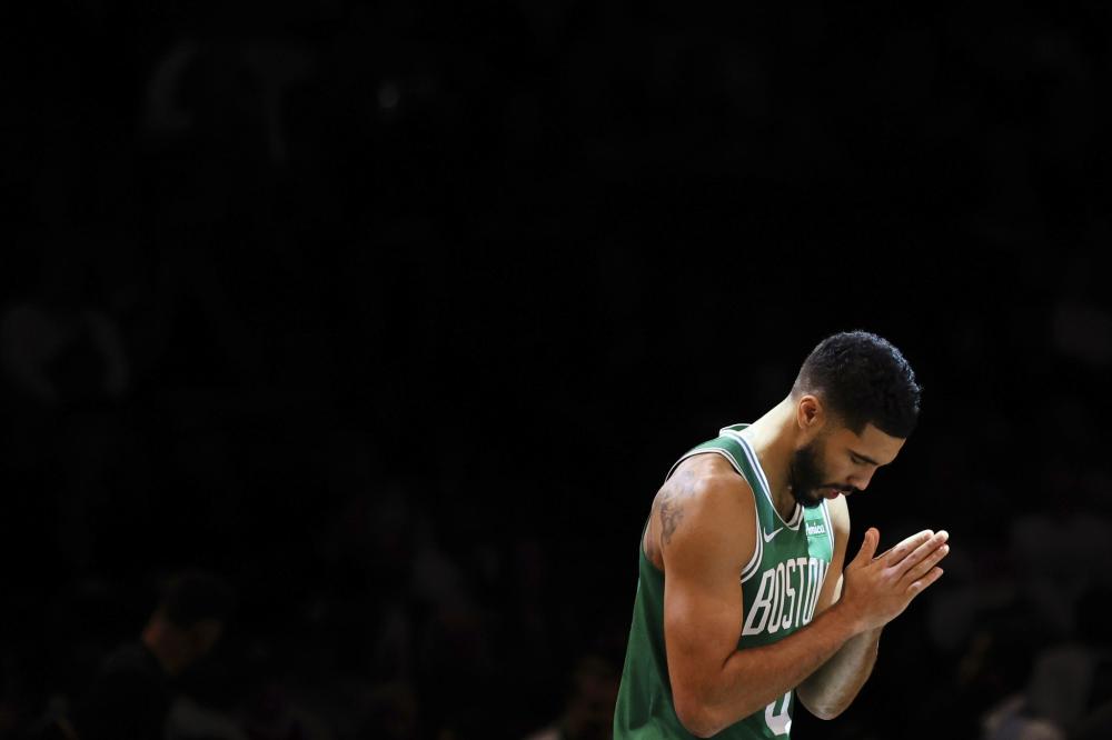 全队上下的 全队上下的